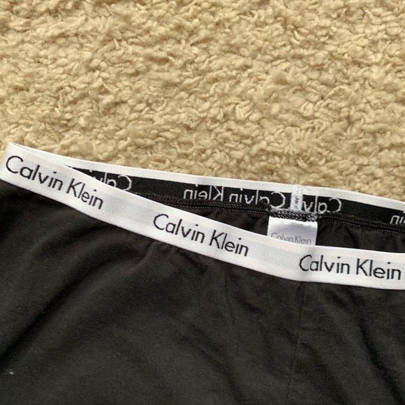 SOLD ON MERCARI Calvin Klein leggings⚫️ - Picture 2 of 3